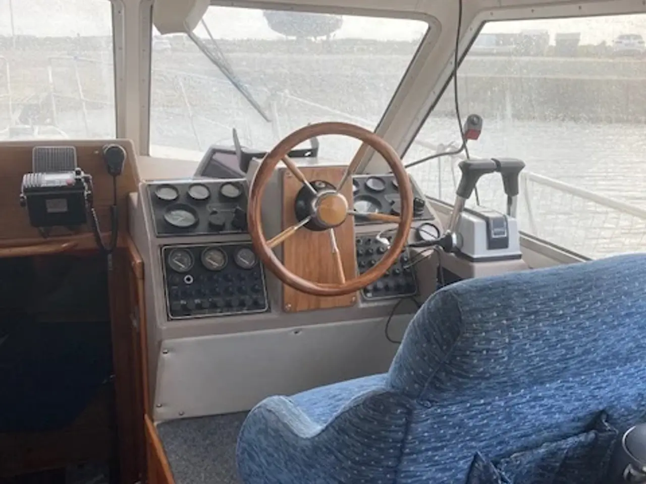 Billede 6 - Nimbus 4000 Motorbåd Med flybridge 