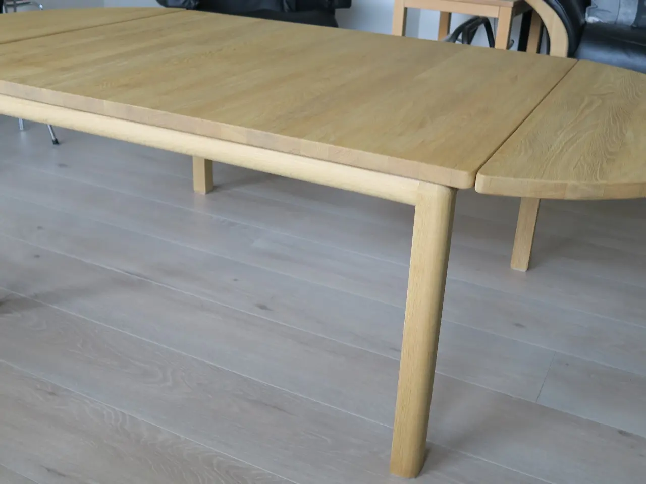 Billede 4 - Sofabord  i massiv eg med 2 x klap