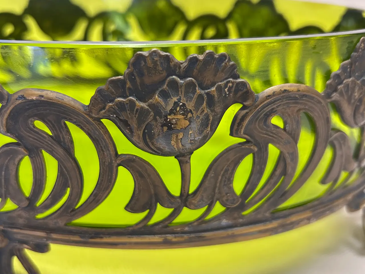 Billede 2 - Art Nouveau (Jugendstil) opsats med grøn glas.