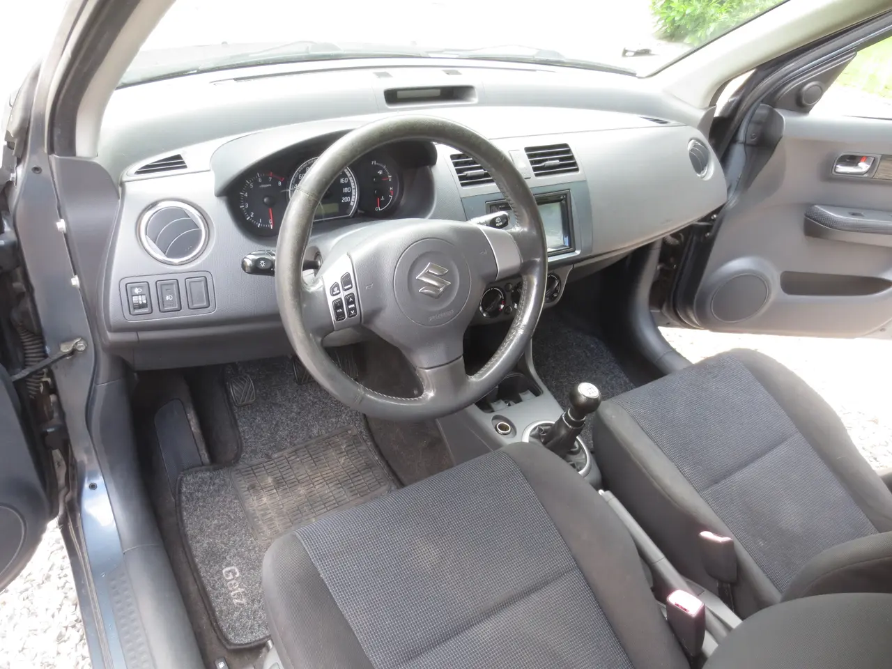 Billede 16 - Suzuki Swift 1.3 i År 07. Nysynet. 