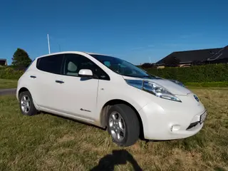 Nissan Leaf Acenta 30Kw 