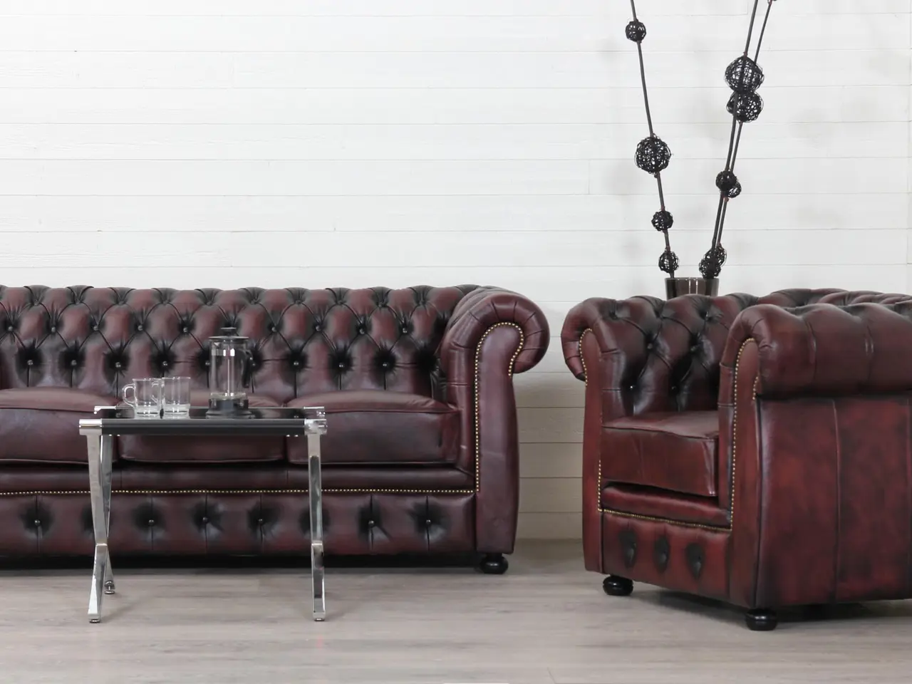 Billede 2 - Liverpool Chesterfield 3-personers sofa - oxblod læder