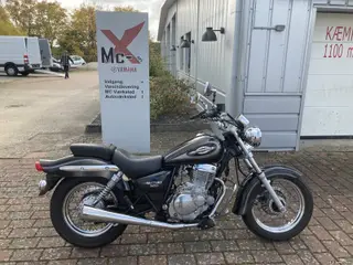 Suzuki GZ 250 Marauder