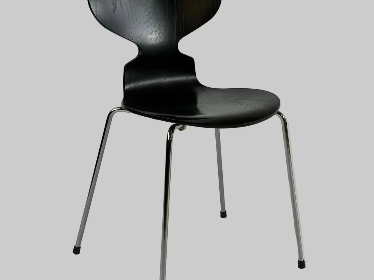 Billede 1 - Fritz Hansen Myren – Sort/Krom Stel