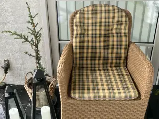 2 flotte udestue stole med armlæn