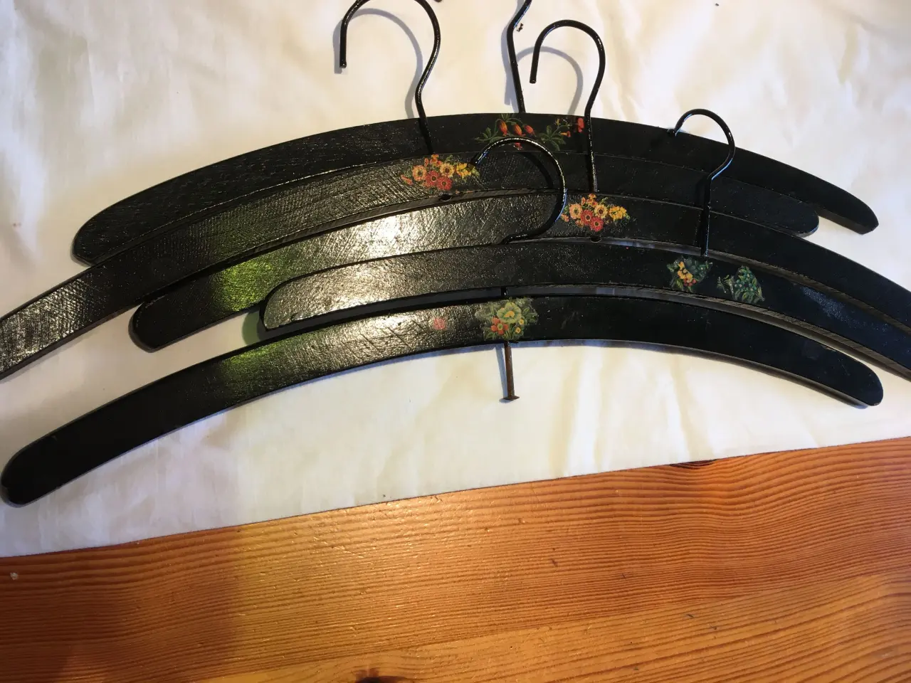 Billede 8 - Vintage garderobebøjler træ