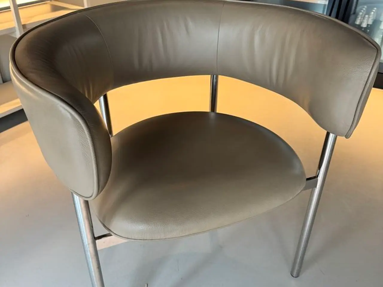 Billede 2 - FONT Dining læderstol