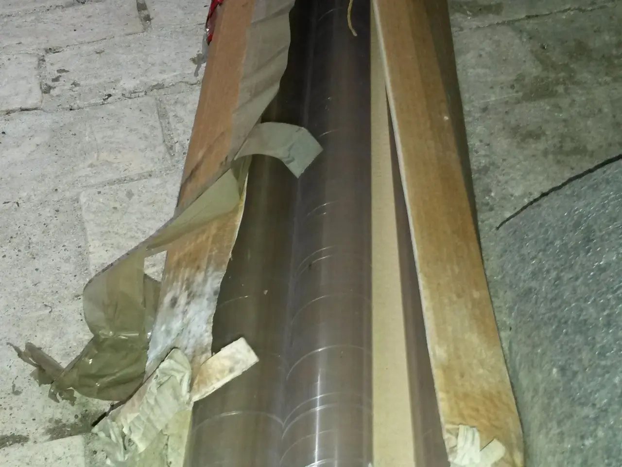 Billede 1 - Plexiglasrør 70x2000mm 3stk 500,-stk Under halv pr