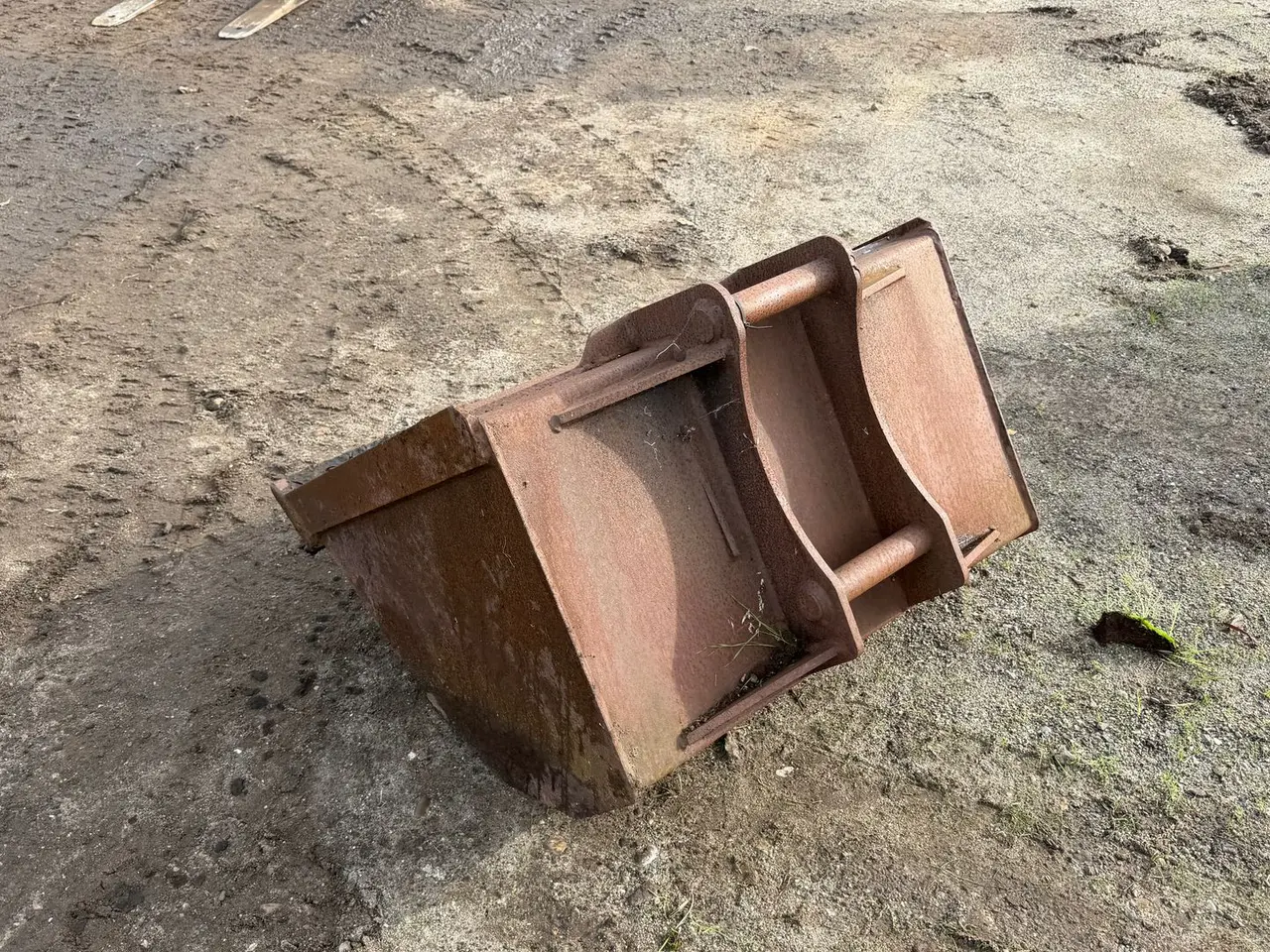 Billede 3 - - - - - - - 90 Cm bagskovl - Ford Beslag