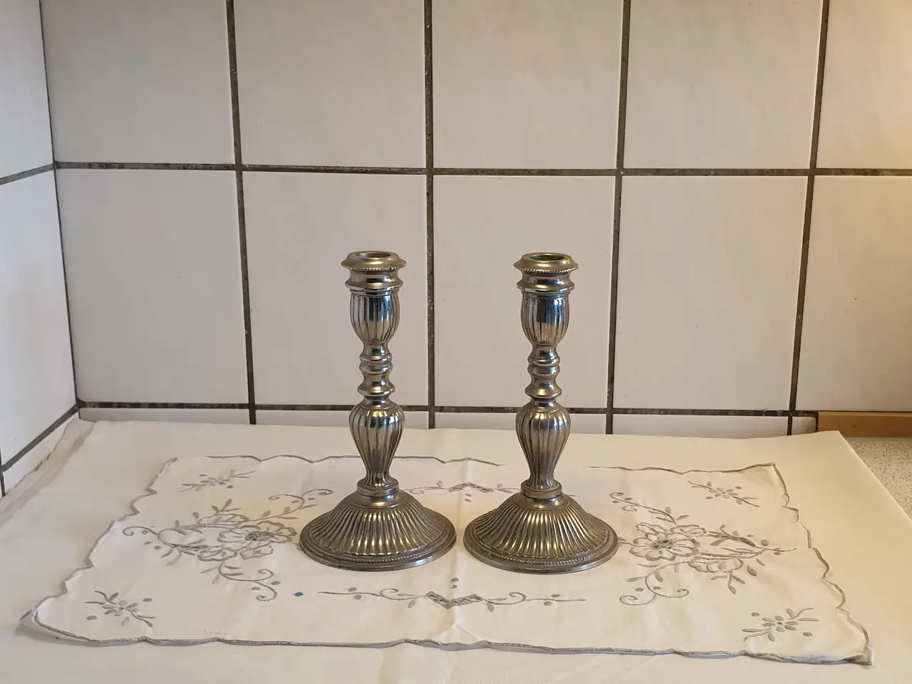 Billede 1 - Lysestager forkromet messing sæt 50kr