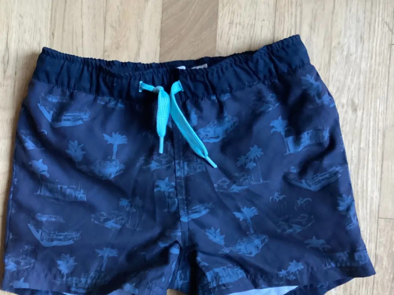 Billede 1 - Name It badeshorts