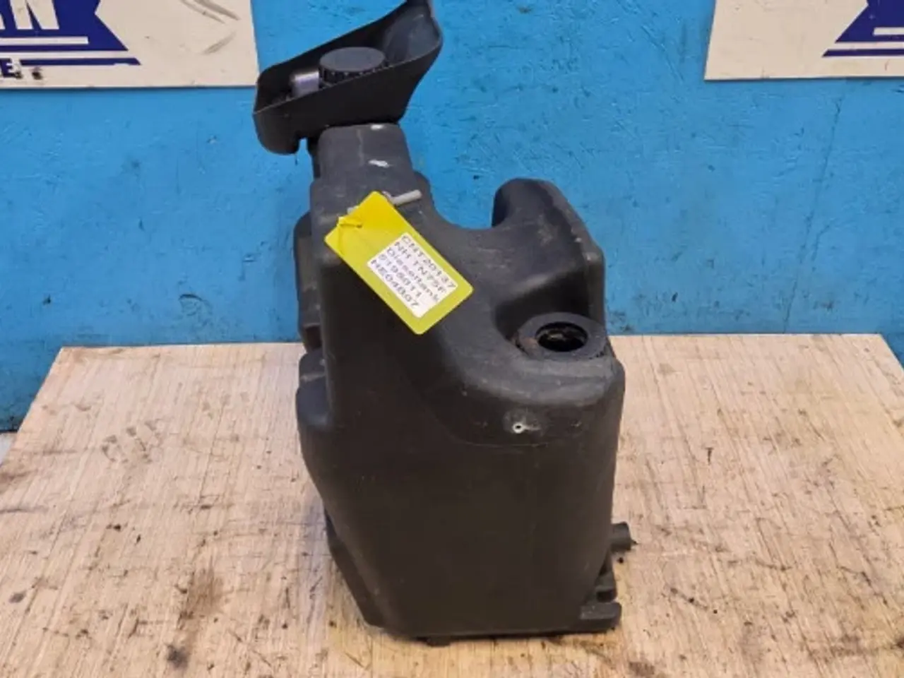 Billede 16 - New Holland TN75F Dieseltank 5195011