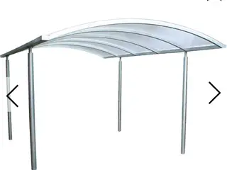 Stålcarport - har altid stået inde (i hal). 