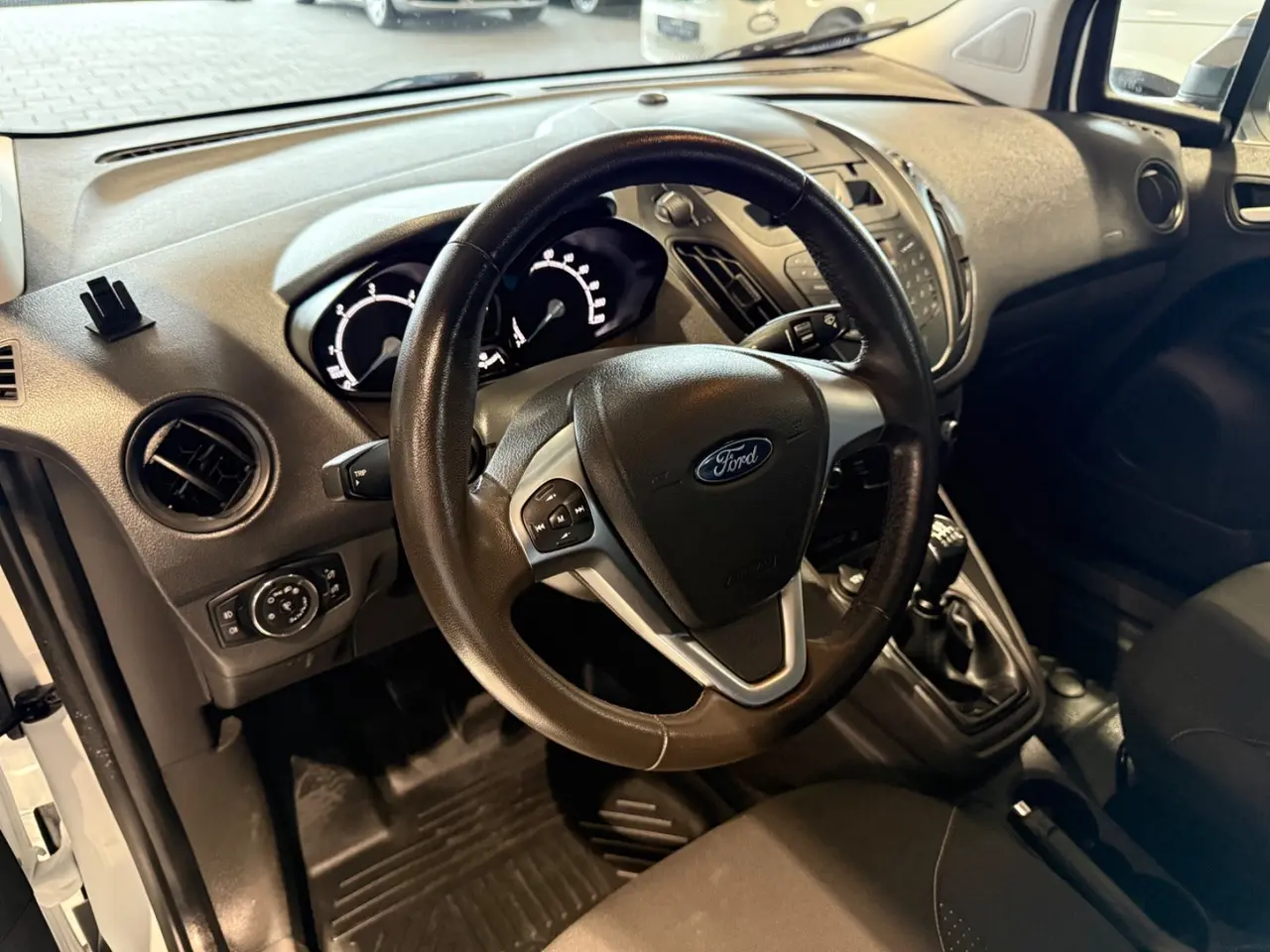 Billede 5 - Ford Transit Courier 1,5 TDCi 75 Trend