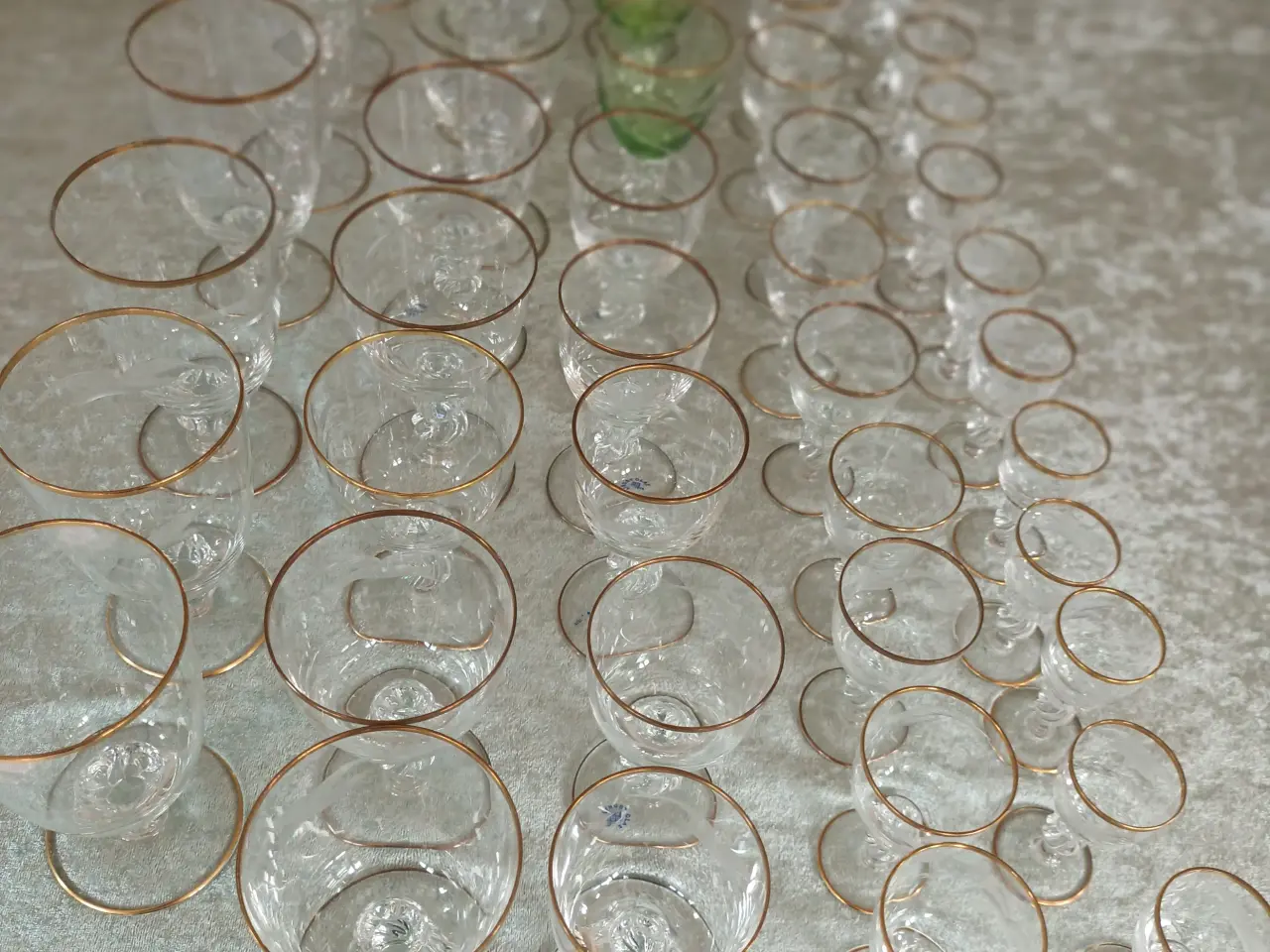 Billede 1 - Glas med måger og guldkant