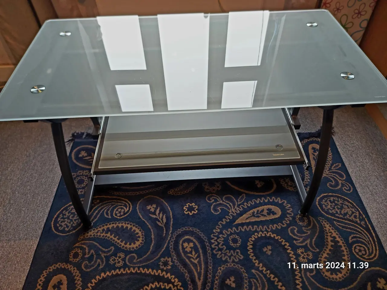 Billede 3 - 7Mm glass Skrevbord /computerbord