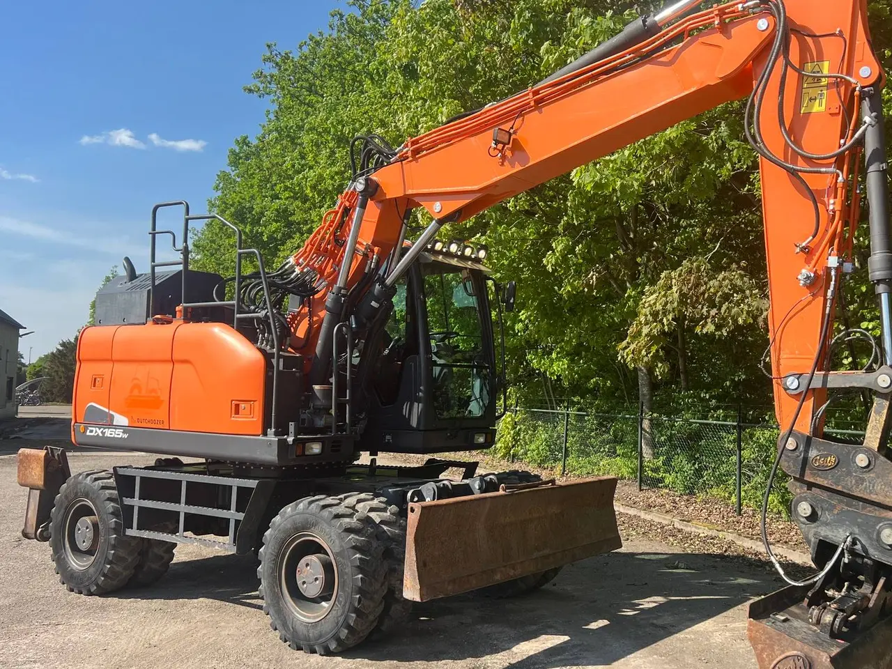 Billede 2 - gravemaskine 17 tons Doosan DX165W-5 2019