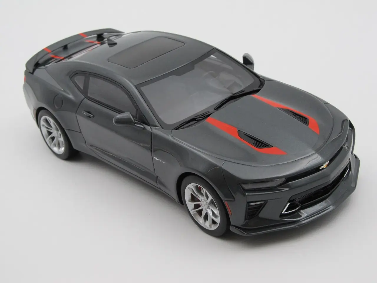 Billede 6 - 2017 Chevrolet Camaro SS Fifty Anniversary - 1:18 