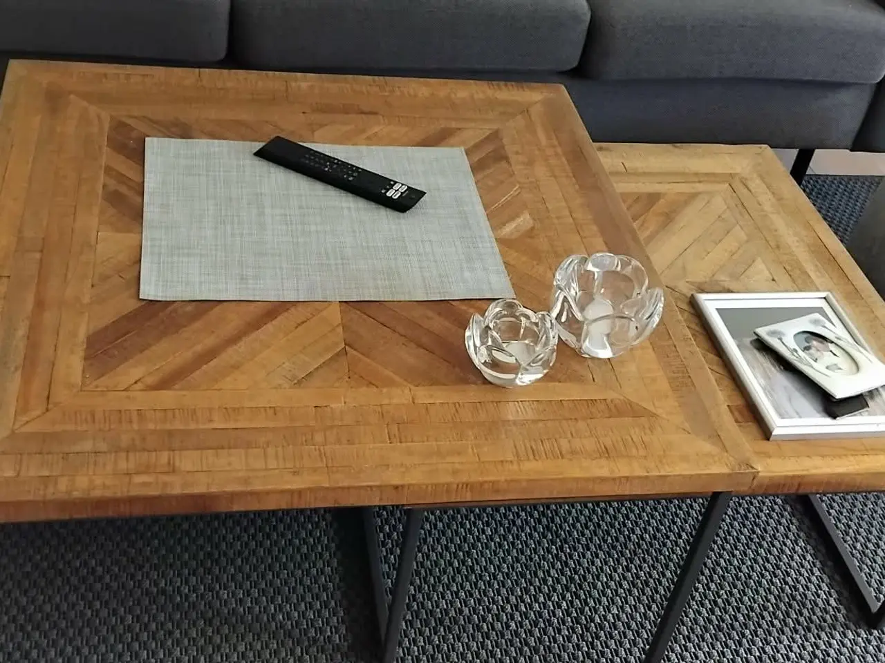 Billede 3 - Ilva sofa med chaiselong + sofaborde