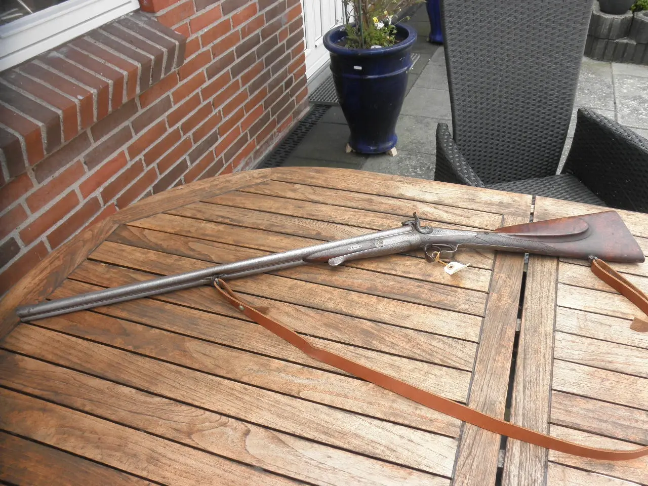 Billede 1 - Haglgæver Løbets længde 713 mm. diam 16 mm