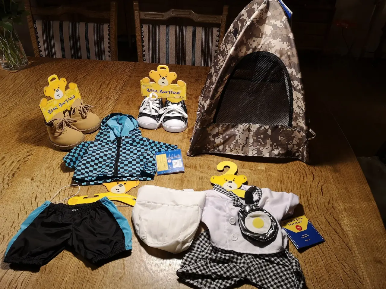 Billede 1 - Build A Bear tøj nyt