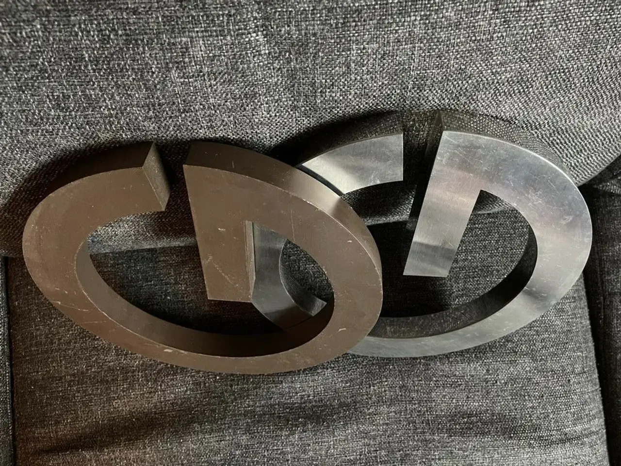 Billede 6 - Flotte G & G bogstaver i metal