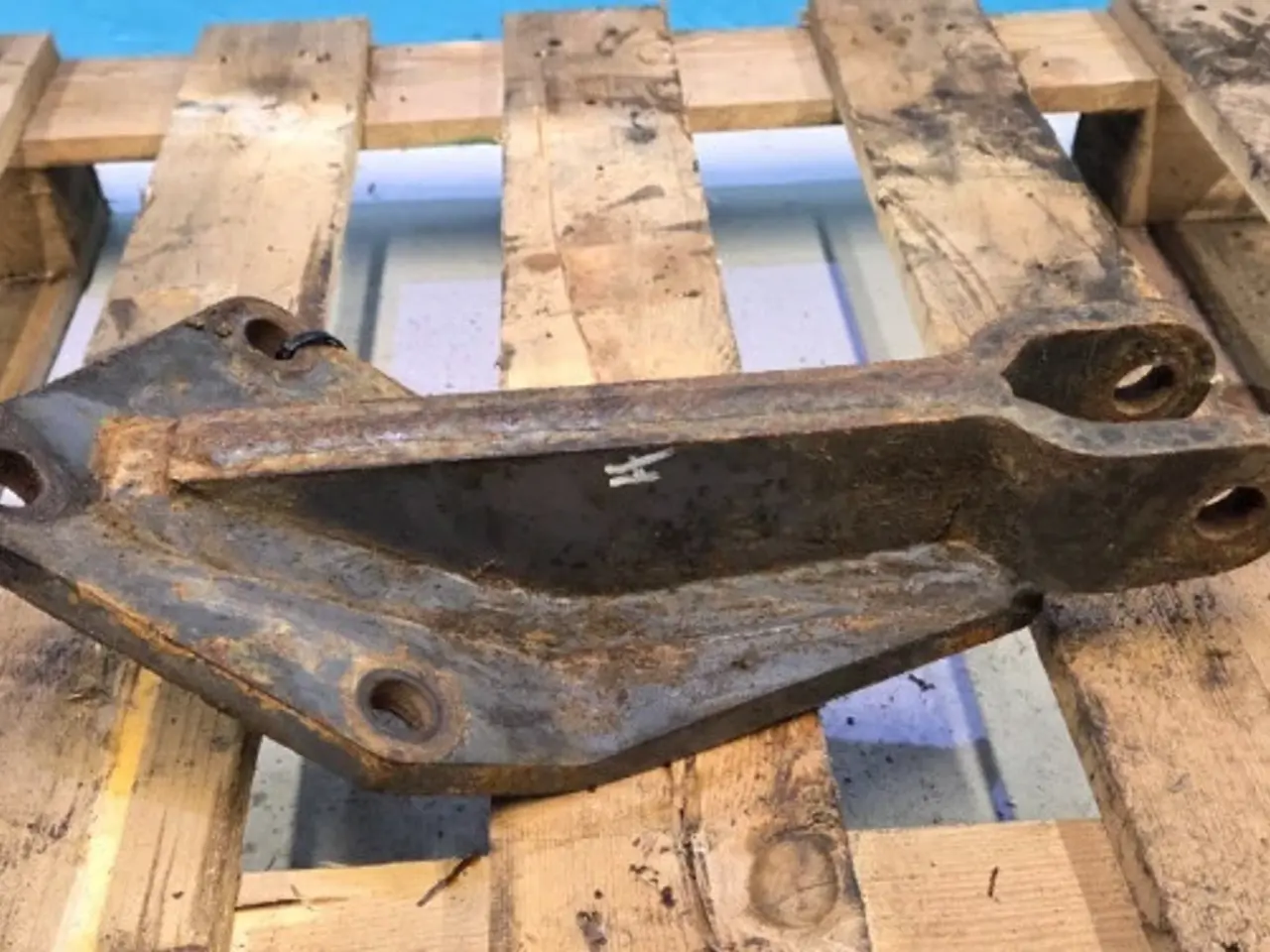 Billede 2 - New Holland TM165 Stabilisator R. 47125830