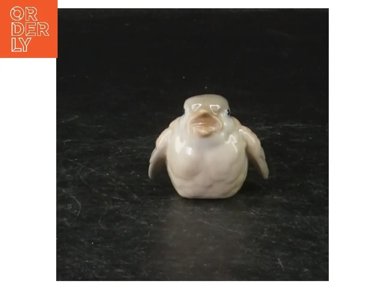 Billede 2 - Porcelænsfigur af fugl (str. 4 cm)