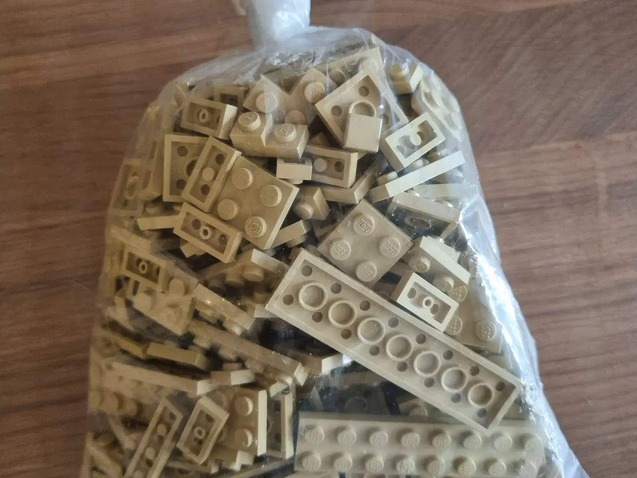 Billede 1 - Beige Lego