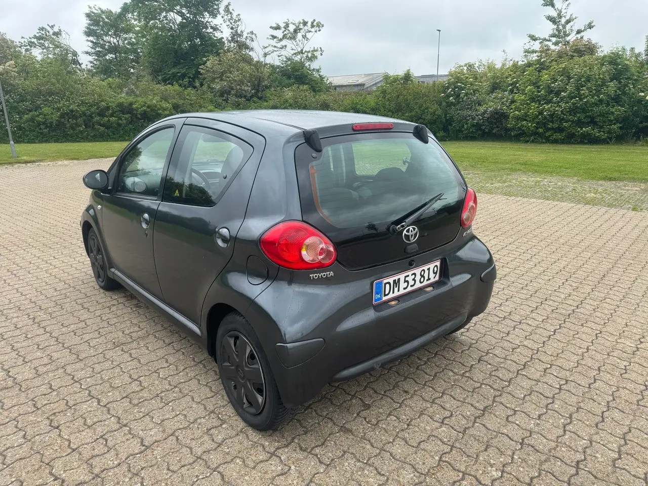 Billede 2 - Toyota Aygo 1,0 5d kun 460kr i afgift Årg2008