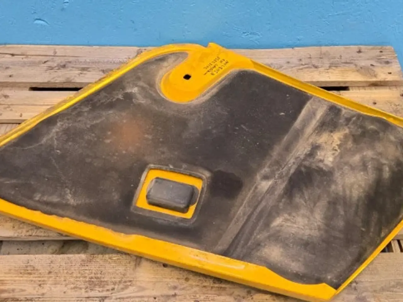 Billede 8 - New Holland LB115B Sideskærm R. 85825102