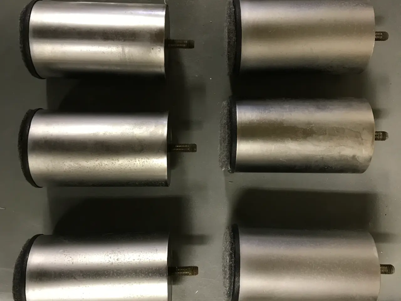 Billede 1 - 6 stk. Møbelben i børstet aluminium
