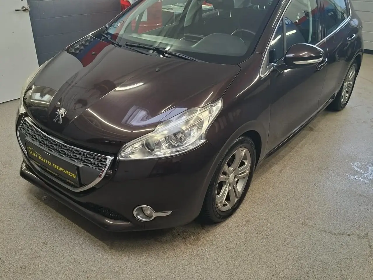 Billede 1 - Peugeot 208 1,2 VTi Allure Sky