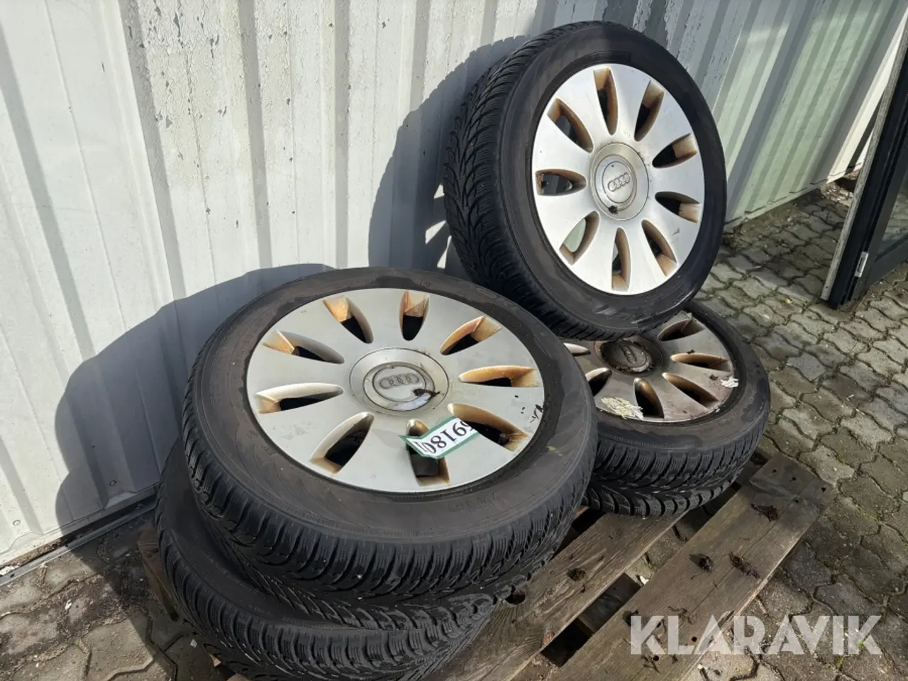 Billede 3 - Dæk med fælge Nokian/Audi 4 styk