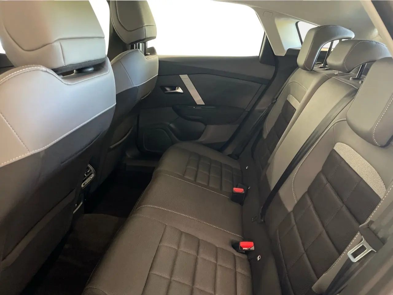 Billede 12 - Citroën ë-C4 50 Plus