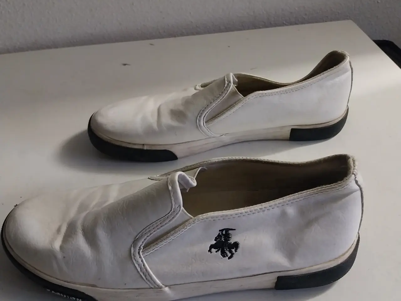 Billede 2 - Hvid fashion sko str. 40