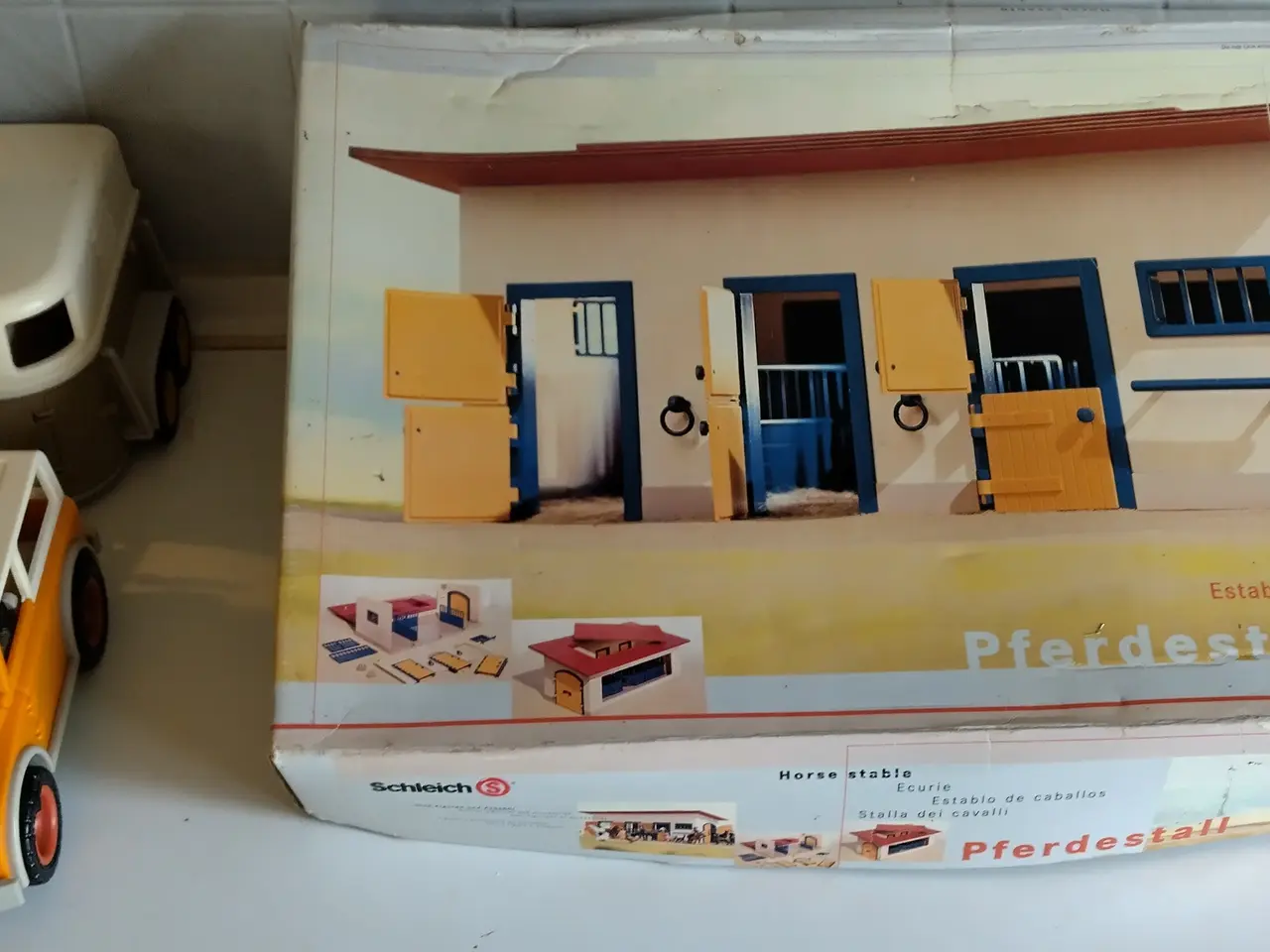 Billede 3 - Schleich hestestald med masser af tilbehør
