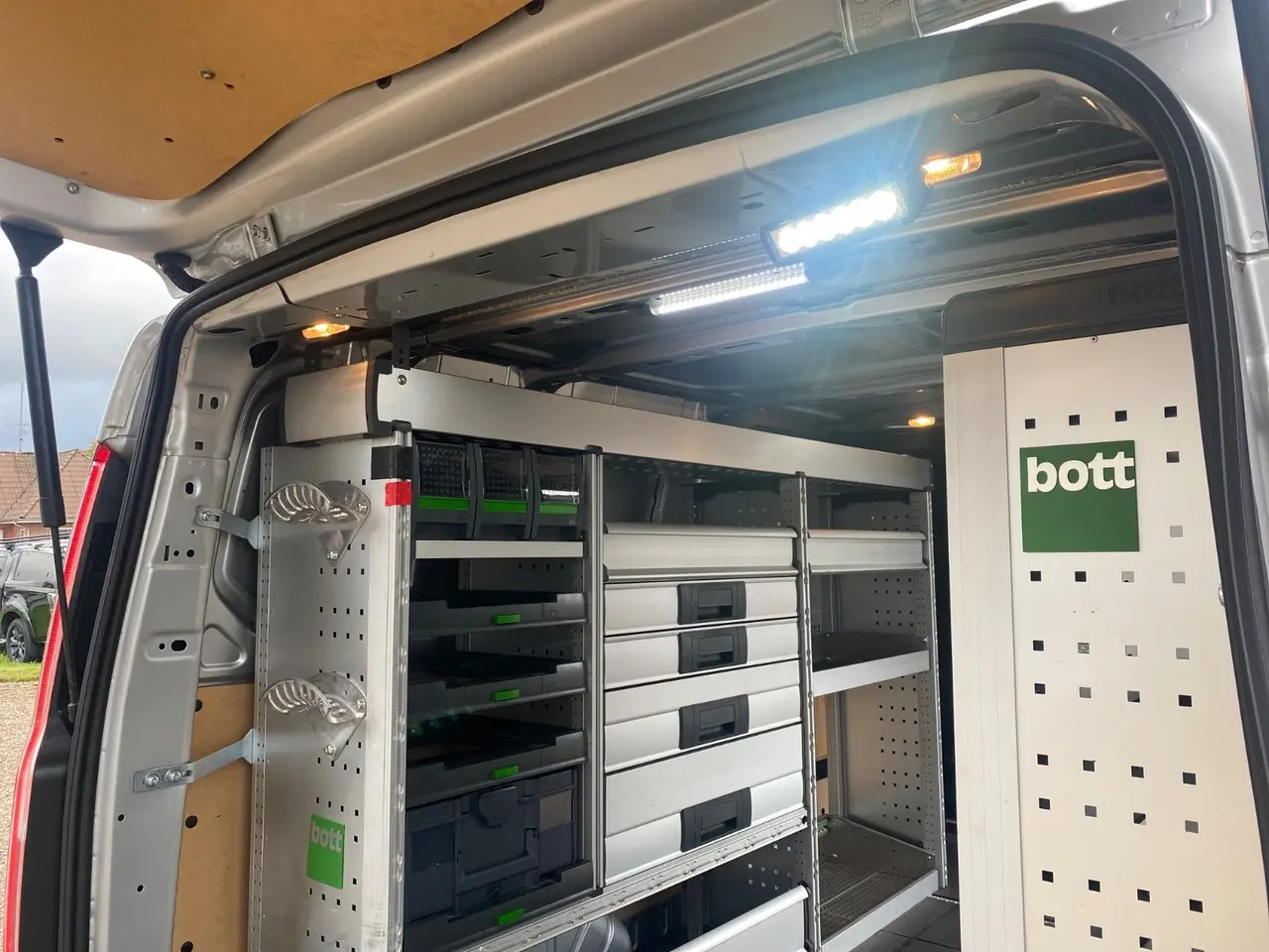 Billede 12 - Ford Transit Custom 340 L2 2,0 TDCi 130 Trend
