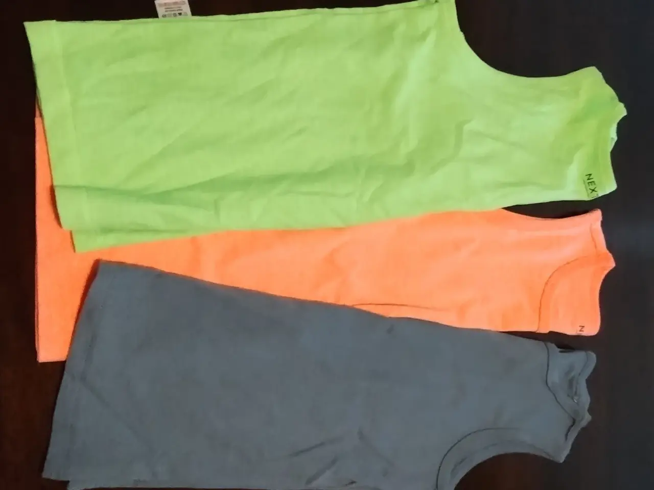 Billede 4 - str.134 /15stk tshirts og toppe