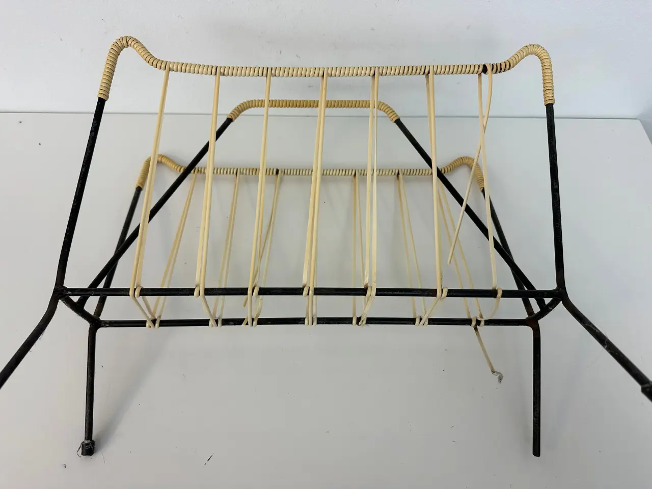 Billede 7 - Retro avisholder / Magasinholder