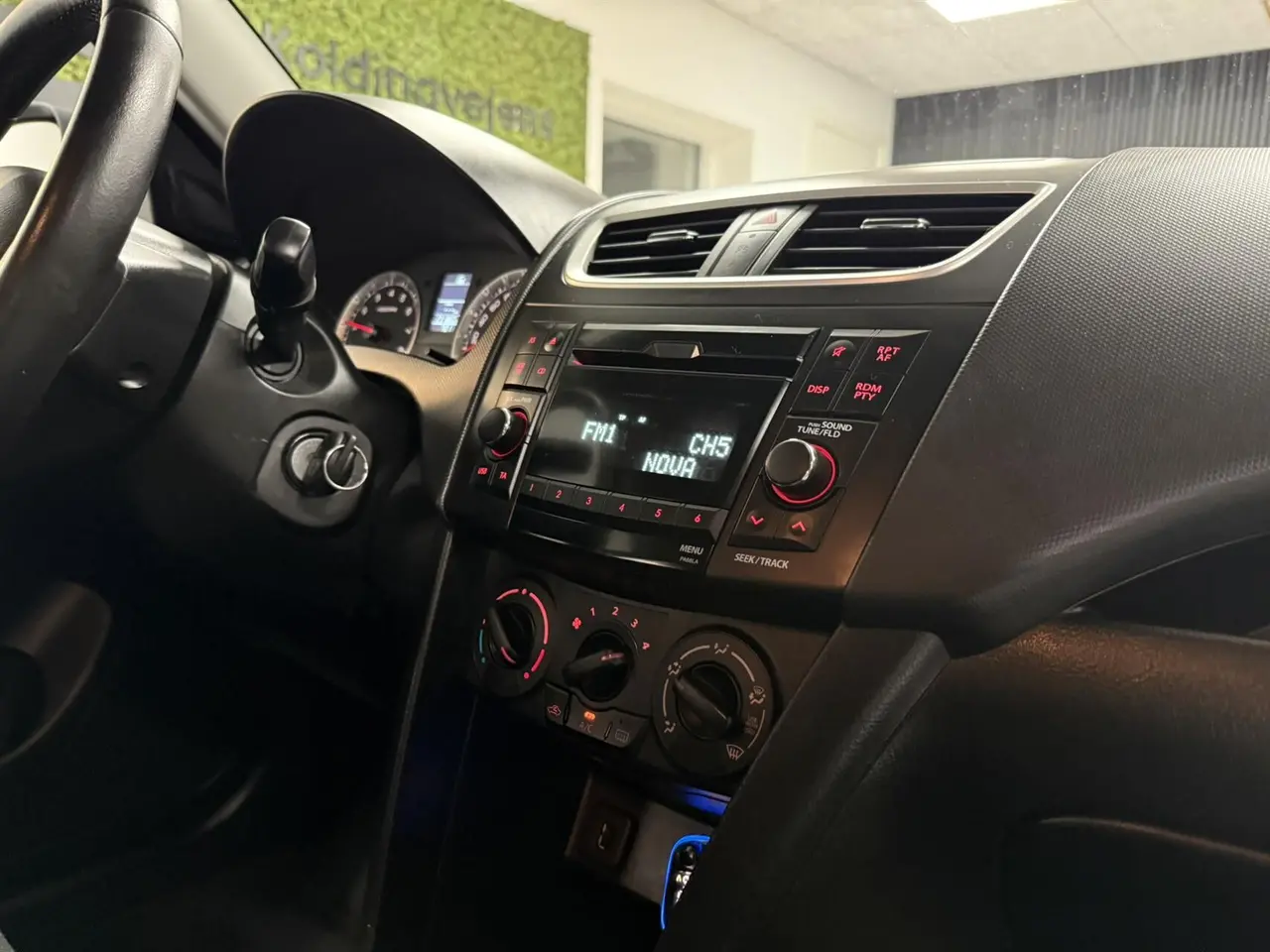 Billede 7 - Suzuki Swift 1,2 16V Comfort 90HK 5d