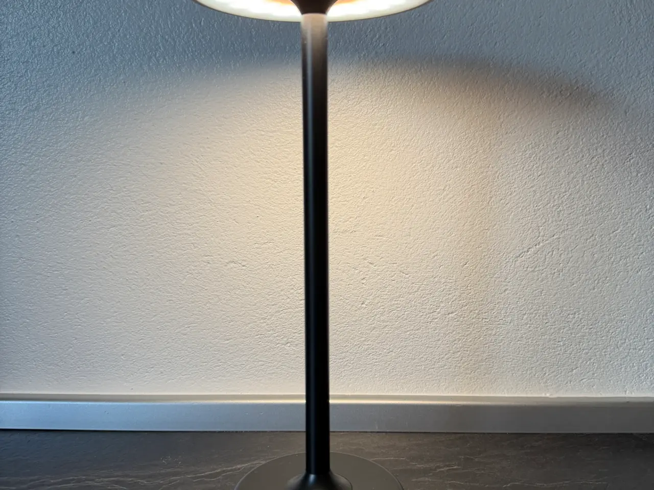 Billede 4 - 2 elegante bordlamper fra LIGHTS Copenhagen