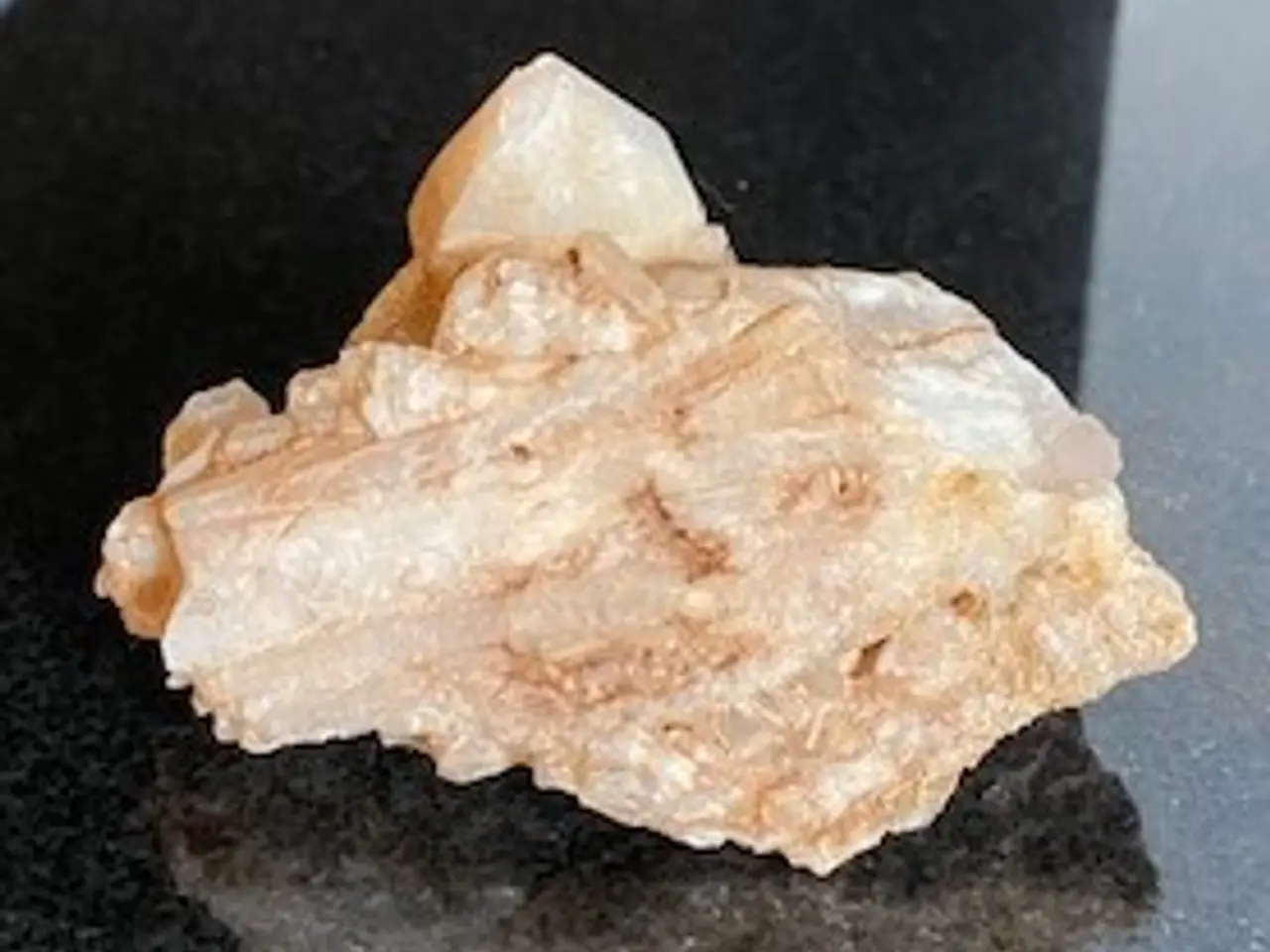 Billede 2 - Ananas kvarts geode