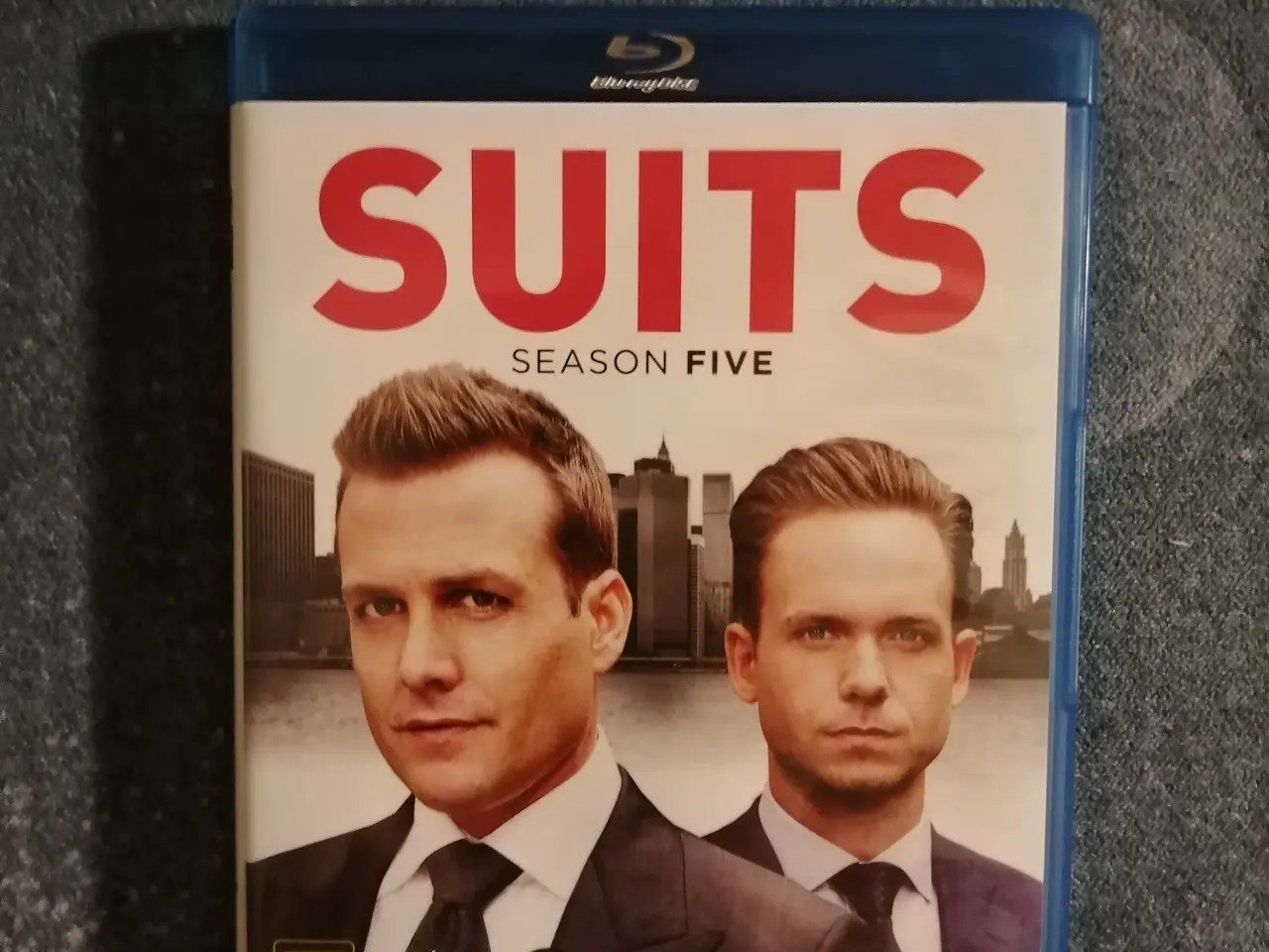 Billede 1 - Suits Sæsoner