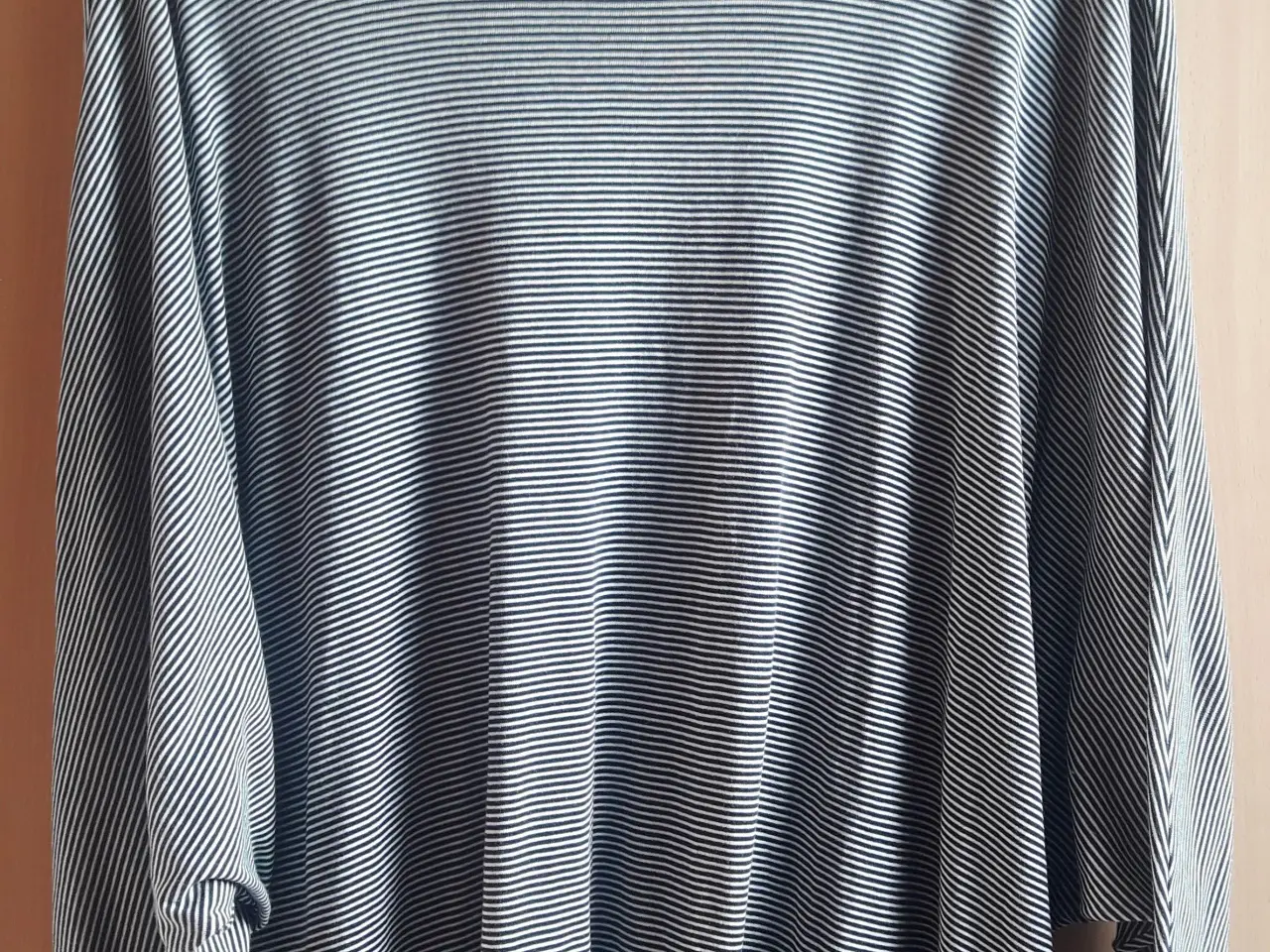 Billede 3 - bluse fra masai
