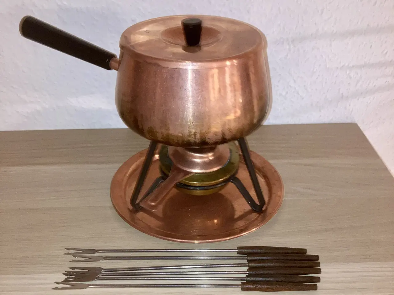 Billede 1 - Fonduesæt i kobber sælges.