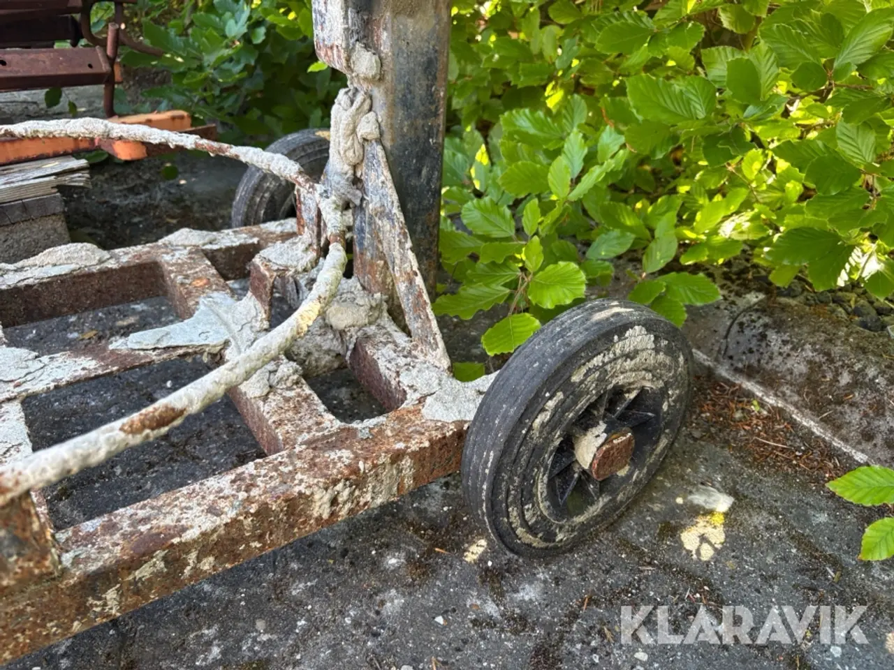 Billede 8 - Blandet lot forskalningsbeslag, blander og vogn