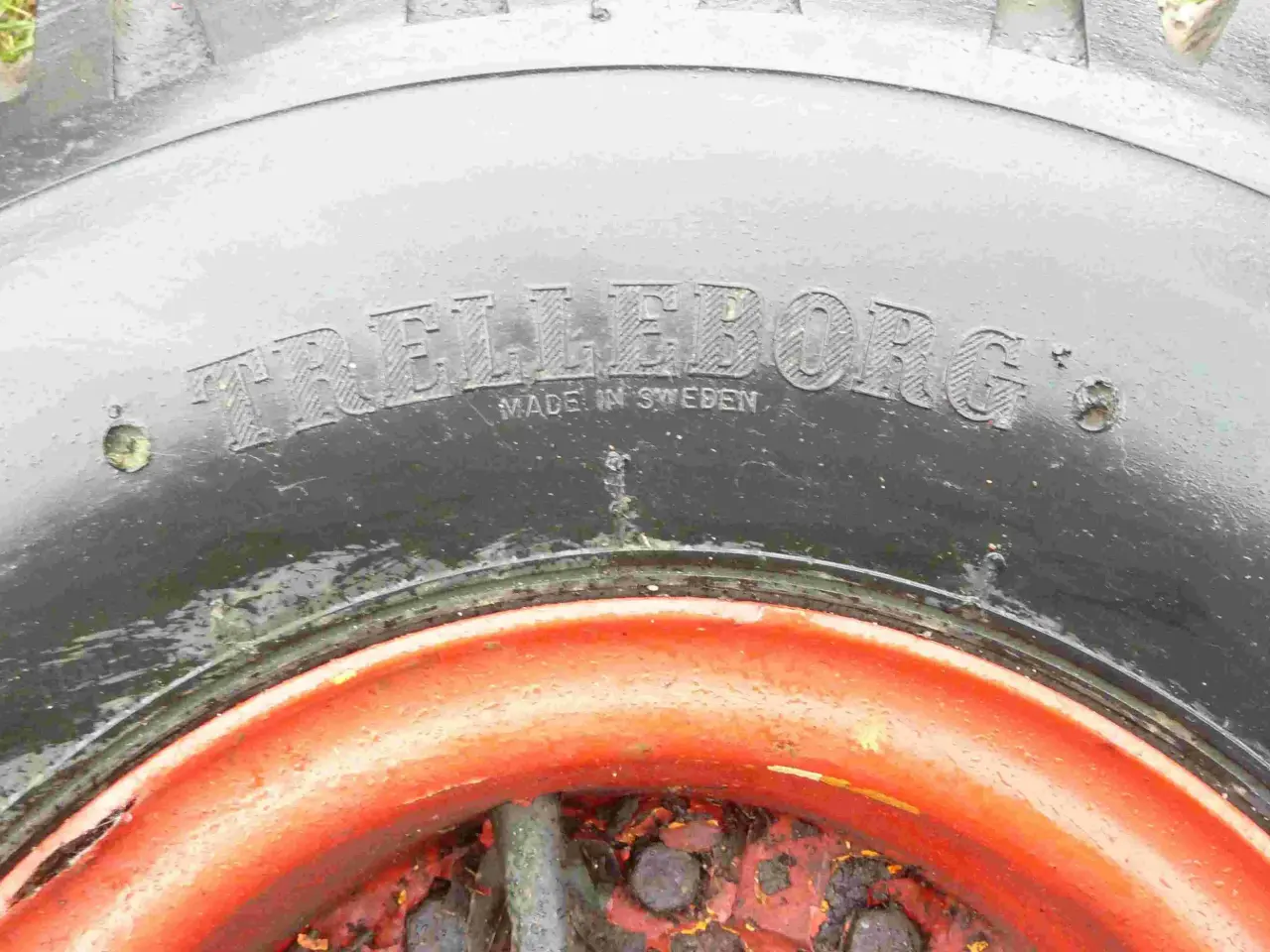 Billede 2 - Dæk trelleborg