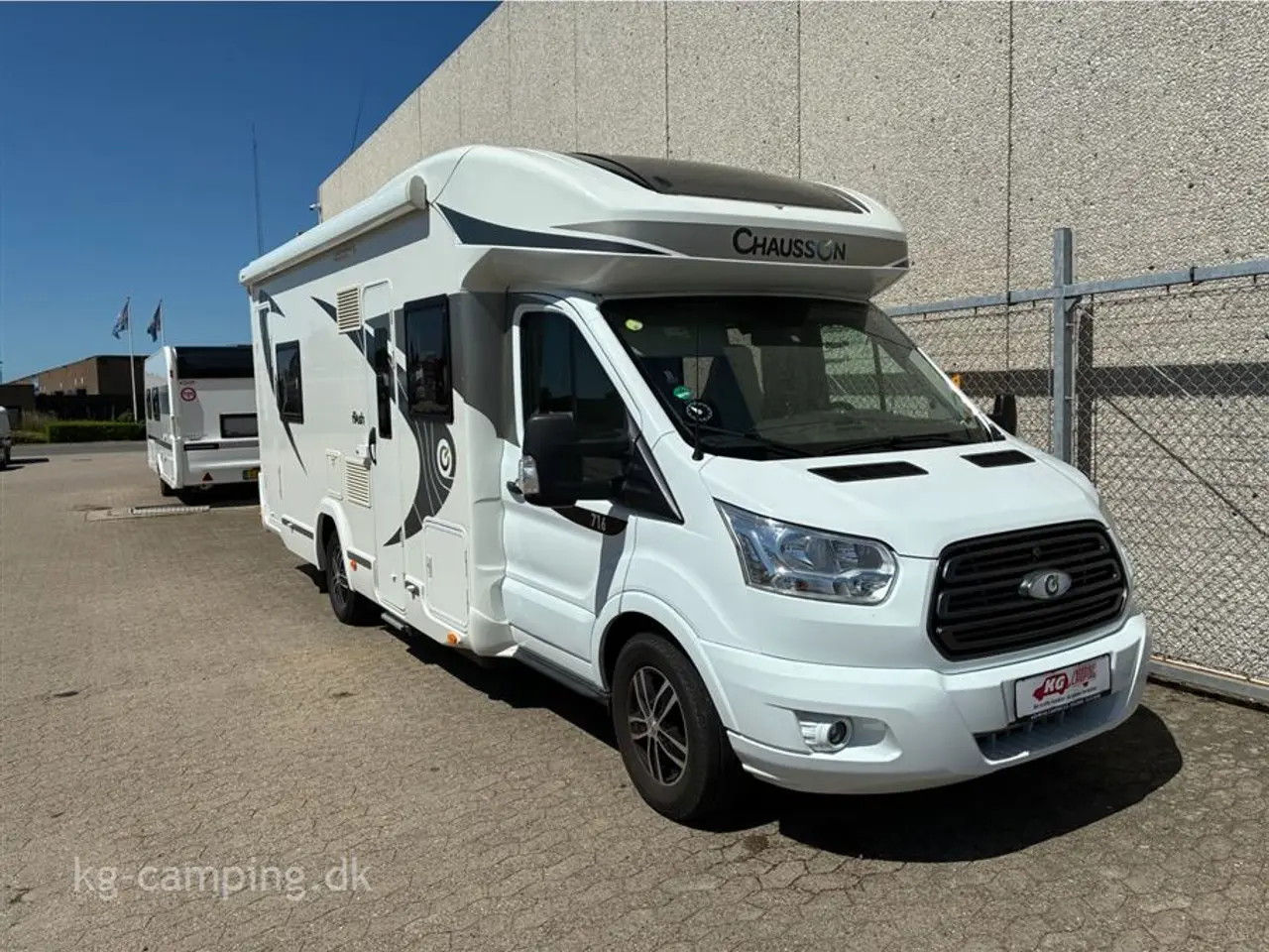 Billede 1 - 2019 - Chausson Flash 716 UNDER KLARGØRING - Rummelig Ford Chausson fra 2019 - 4 sovepladser med hæve-/sænkesystem