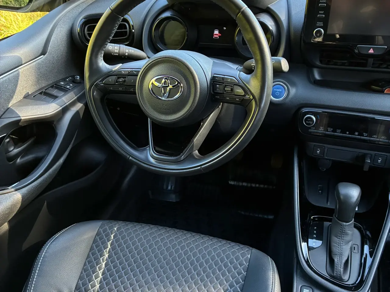 Billede 10 - Toyota Yaris hybrid H3 
